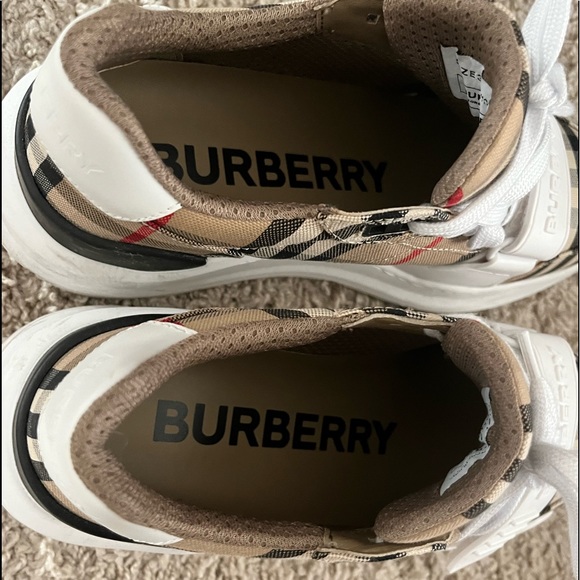 COPY - Burberry sneakers - Picture 11 of 16